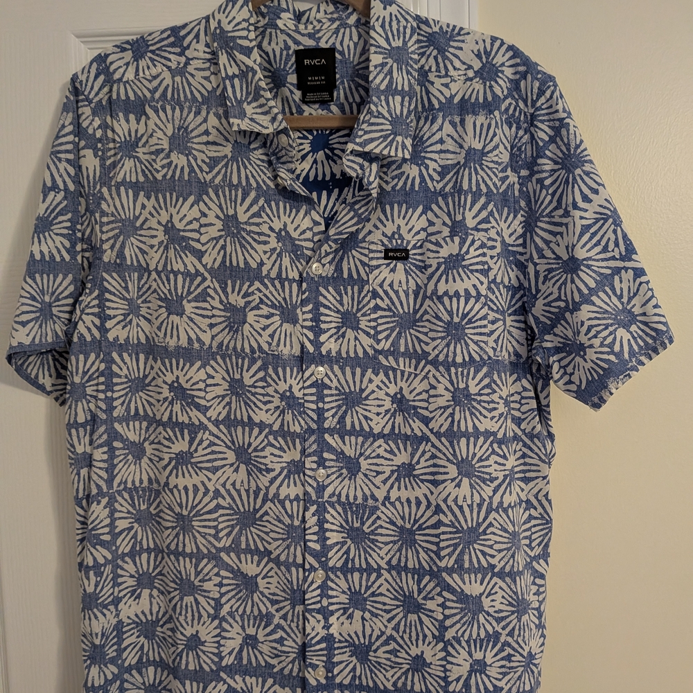 RVCA Blue and White Geometric Men's Shirt